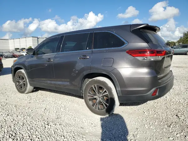 5TDZZRFH6KS342826 2019 TOYOTA HIGHLANDER - Image 2