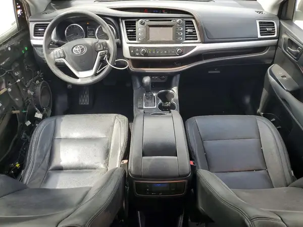 5TDZZRFH6KS348304 2019 TOYOTA HIGHLANDER - Image 8