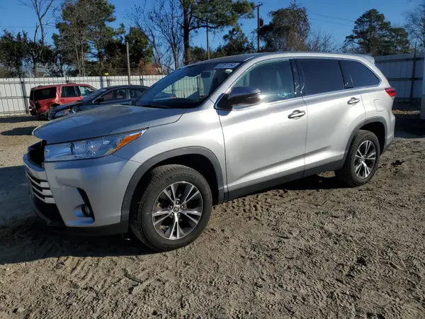 5TDZZRFH6KS368424 2019 TOYOTA HIGHLANDER - Image 1