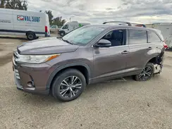 5TDZZRFH7HS198308 2017 TOYOTA HIGHLANDER