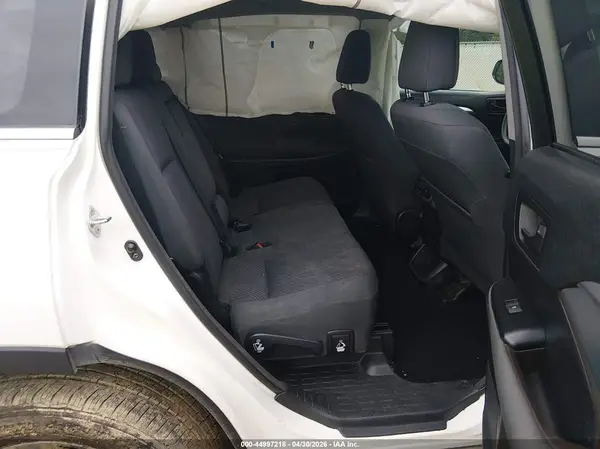 5TDZZRFH7HS231520 2017 TOYOTA HIGHLANDER - Image 8