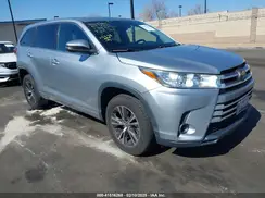 5TDZZRFH7JS276687 2018 TOYOTA HIGHLANDER