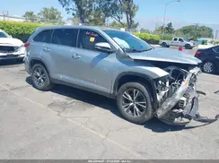 5TDZZRFH7KS291062 2019 TOYOTA HIGHLANDER