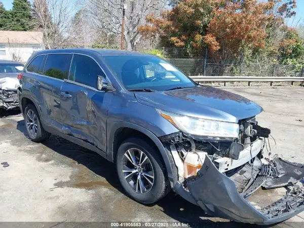 5TDZZRFH7KS291398 2019 TOYOTA HIGHLANDER - Image 1