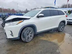 5TDZZRFH7KS294494 2019 TOYOTA HIGHLANDER