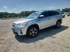 5TDZZRFH7KS297864 2019 TOYOTA HIGHLANDER