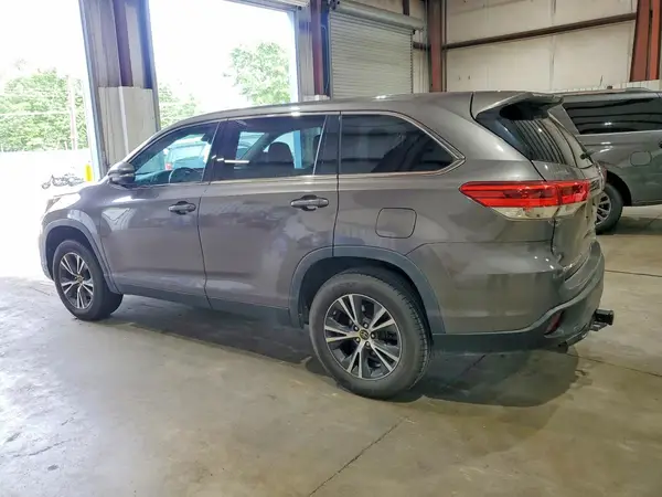 5TDZZRFH7KS298027 2019 TOYOTA HIGHLANDER - Image 2