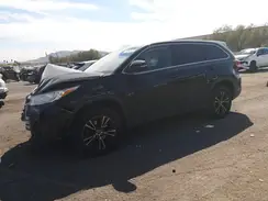 5TDZZRFH7KS304263 2019 TOYOTA HIGHLANDER