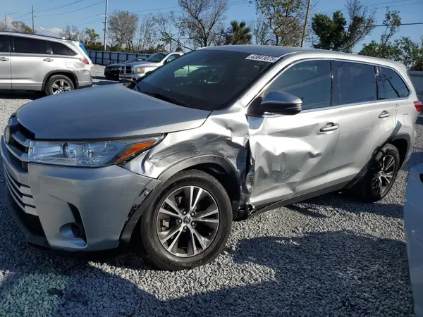 5TDZZRFH7KS341832 2019 TOYOTA HIGHLANDER - Image 1