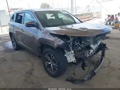 5TDZZRFH7KS347839 2019 TOYOTA HIGHLANDER