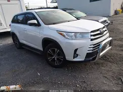 5TDZZRFH7KS363068 2019 TOYOTA HIGHLANDER