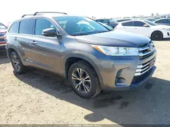 5TDZZRFH8HS196177 2017 TOYOTA HIGHLANDER