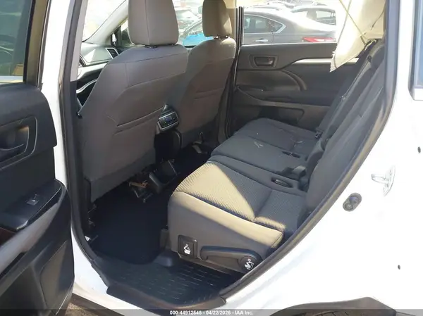 5TDZZRFH8HS203533 2017 TOYOTA HIGHLANDER - Image 8