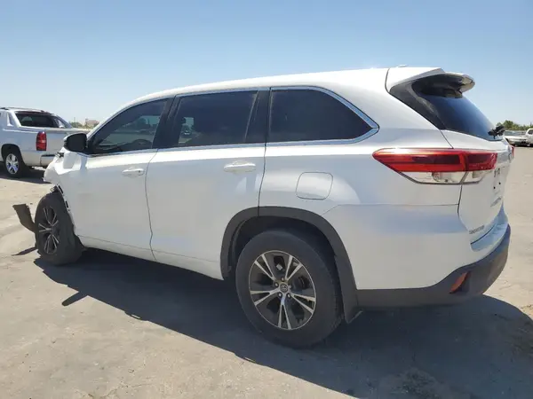 5TDZZRFH8HS217433 2017 TOYOTA HIGHLANDER - Image 2