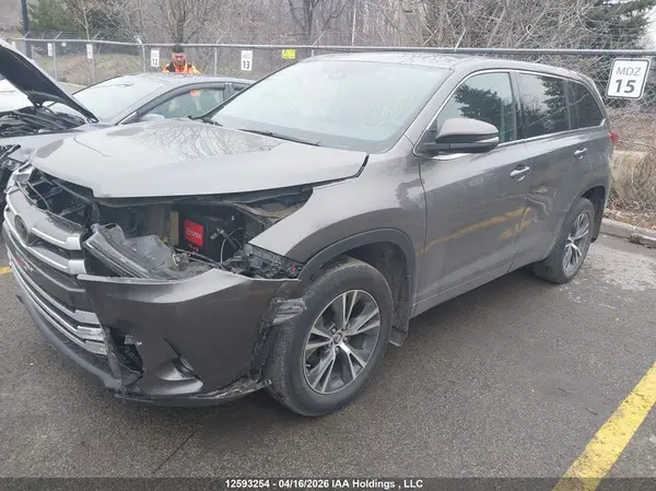 5TDZZRFH8HS221305 2017 TOYOTA HIGHLANDER - Image 2