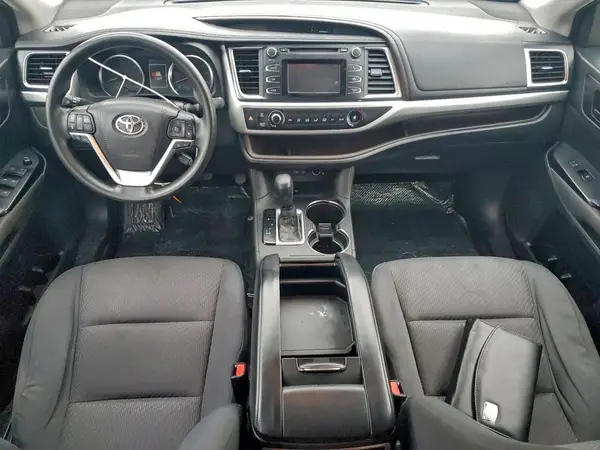 5TDZZRFH8HS231655 2017 TOYOTA HIGHLANDER - Image 8