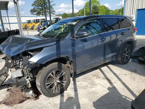5TDZZRFH8JS235257 2018 TOYOTA HIGHLANDER - Image 1