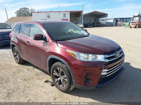 5TDZZRFH8JS251877 2018 TOYOTA HIGHLANDER - Image 1