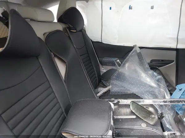 5TDZZRFH8JS274883 2018 TOYOTA HIGHLANDER - Image 8