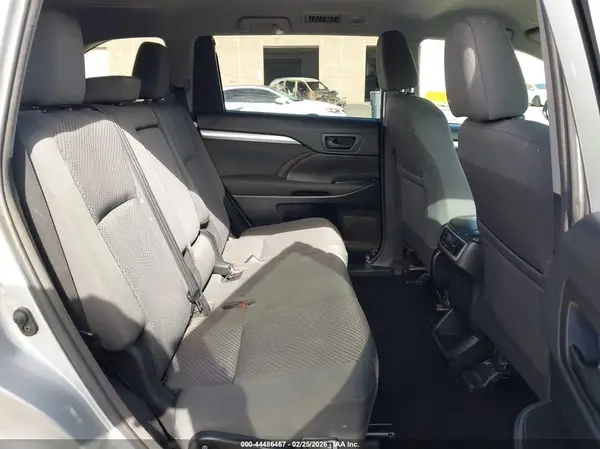 5TDZZRFH8JS279159 2018 TOYOTA HIGHLANDER - Image 8