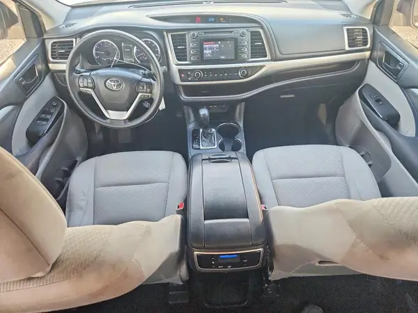 5TDZZRFH8KS292429 2019 TOYOTA HIGHLANDER - Image 8