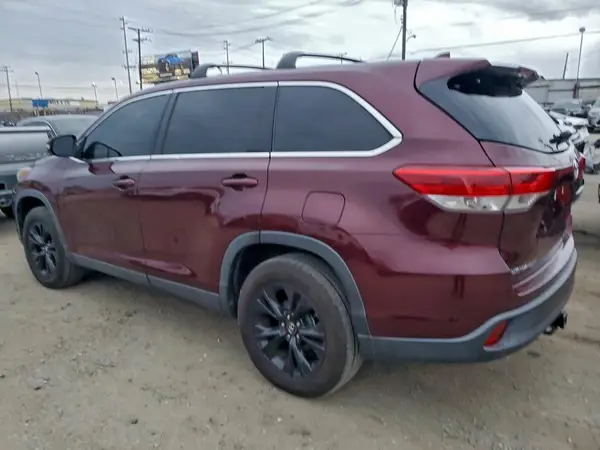 5TDZZRFH8KS295377 2019 TOYOTA HIGHLANDER - Image 2
