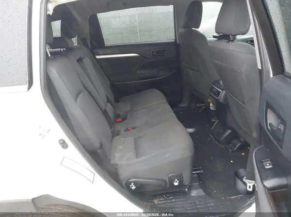 5TDZZRFH8KS297579 2019 TOYOTA HIGHLANDER - Image 8