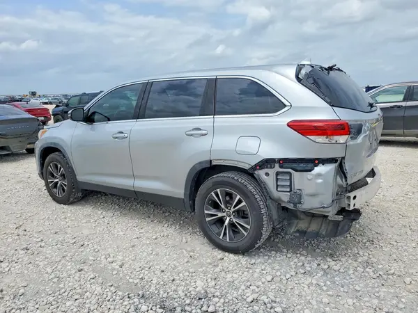5TDZZRFH8KS348336 2019 TOYOTA HIGHLANDER - Image 2