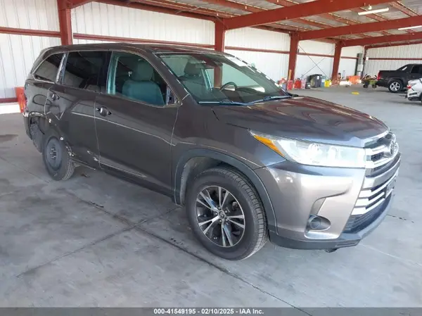 5TDZZRFH8KS356954 2019 TOYOTA HIGHLANDER - Image 1