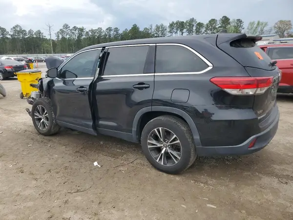 5TDZZRFH8KS357358 2019 TOYOTA HIGHLANDER - Image 2
