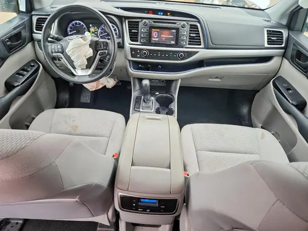 5TDZZRFH8KS361765 2019 TOYOTA HIGHLANDER - Image 8