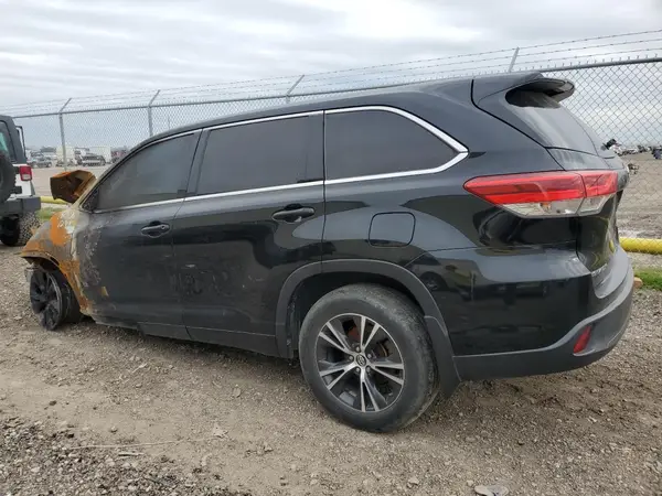 5TDZZRFH9JS248275 2018 TOYOTA HIGHLANDER - Image 2