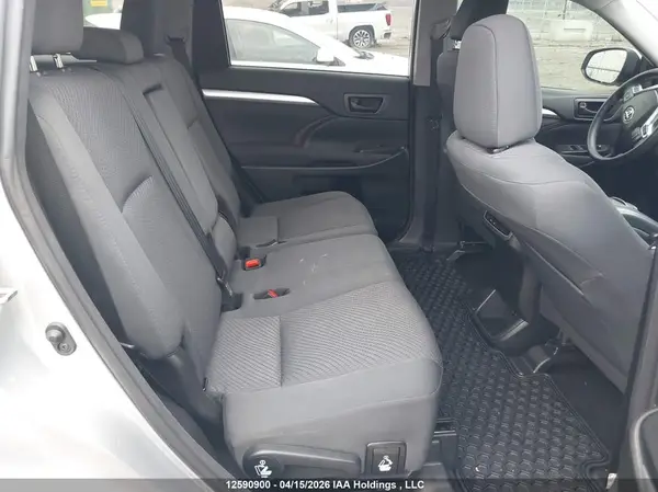 5TDZZRFH9JS277100 2018 TOYOTA HIGHLANDER - Image 8