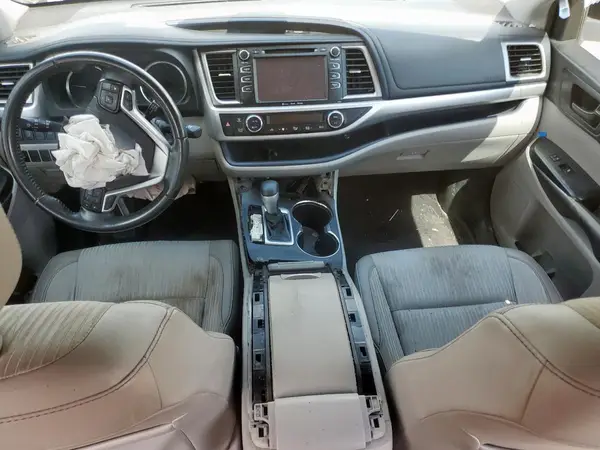 5TDZZRFH9KS298790 2019 TOYOTA HIGHLANDER - Image 8