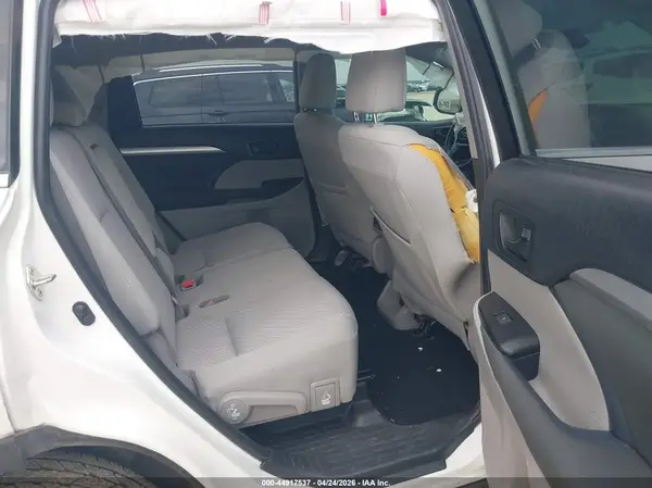 5TDZZRFH9KS299146 2019 TOYOTA HIGHLANDER - Image 8