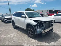 5TDZZRFH9KS300117 2019 TOYOTA HIGHLANDER