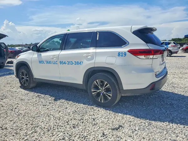 5TDZZRFH9KS304166 2019 TOYOTA HIGHLANDER - Image 2