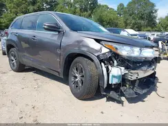 5TDZZRFH9KS307200 2019 TOYOTA HIGHLANDER