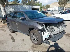 5TDZZRFH9KS307374 2019 TOYOTA HIGHLANDER