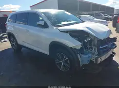 5TDZZRFH9KS307715 2019 TOYOTA HIGHLANDER