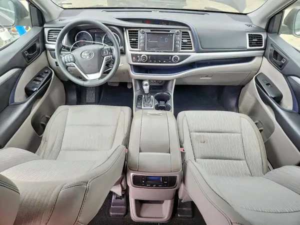 5TDZZRFH9KS314227 2019 TOYOTA HIGHLANDER - Image 8