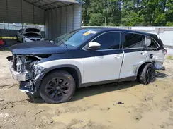 5TDZZRFH9KS330119 2019 TOYOTA HIGHLANDER