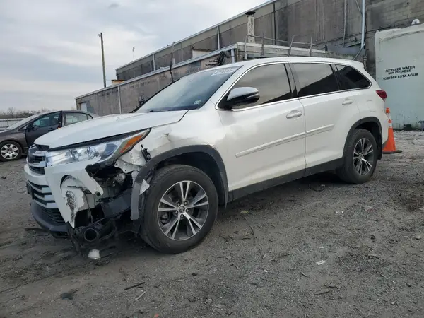 5TDZZRFH9KS352668 2019 TOYOTA HIGHLANDER - Image 1