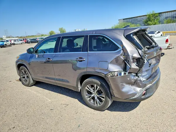 5TDZZRFH9KS367476 2019 TOYOTA HIGHLANDER - Image 2