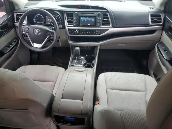5TDZZRFHXHS201458 2017 TOYOTA HIGHLANDER - Image 8