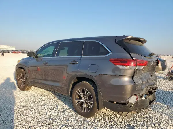 5TDZZRFHXHS233052 2017 TOYOTA HIGHLANDER - Image 2