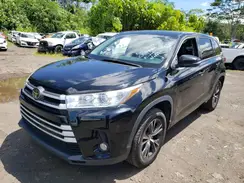 5TDZZRFHXJS260578 2018 TOYOTA HIGHLANDER