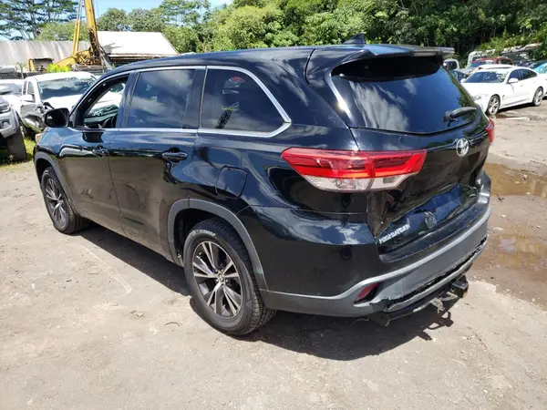 5TDZZRFHXJS260578 2018 TOYOTA HIGHLANDER - Image 2