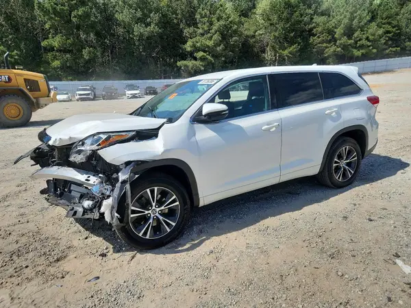 5TDZZRFHXJS269202 2018 TOYOTA HIGHLANDER - Image 1