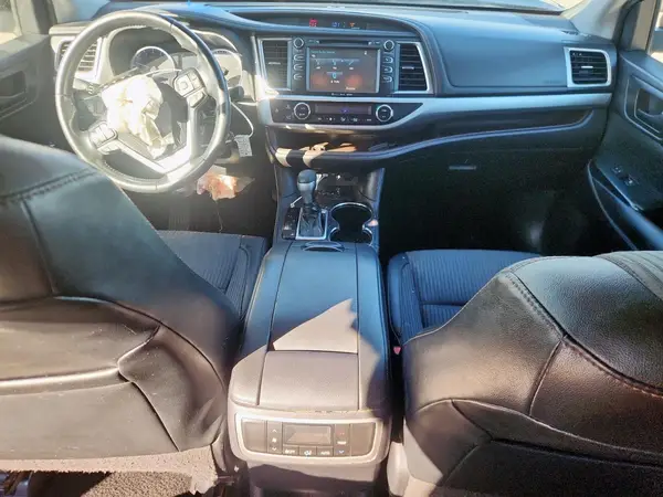 5TDZZRFHXKS302667 2019 TOYOTA HIGHLANDER - Image 8